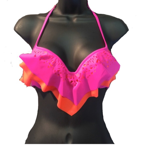 PINK Victoria's Secret Other - 🍁 CLOSET CLEAR OUT Victoria's Secret bikini top